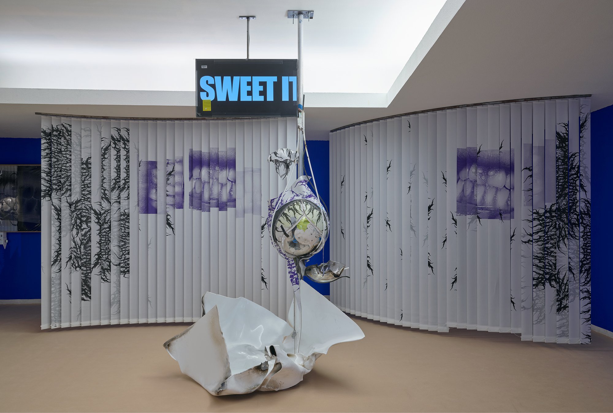 Installation view, David Douard, O’Ti’Lulabies, Serralves Museum, Porto, 2022