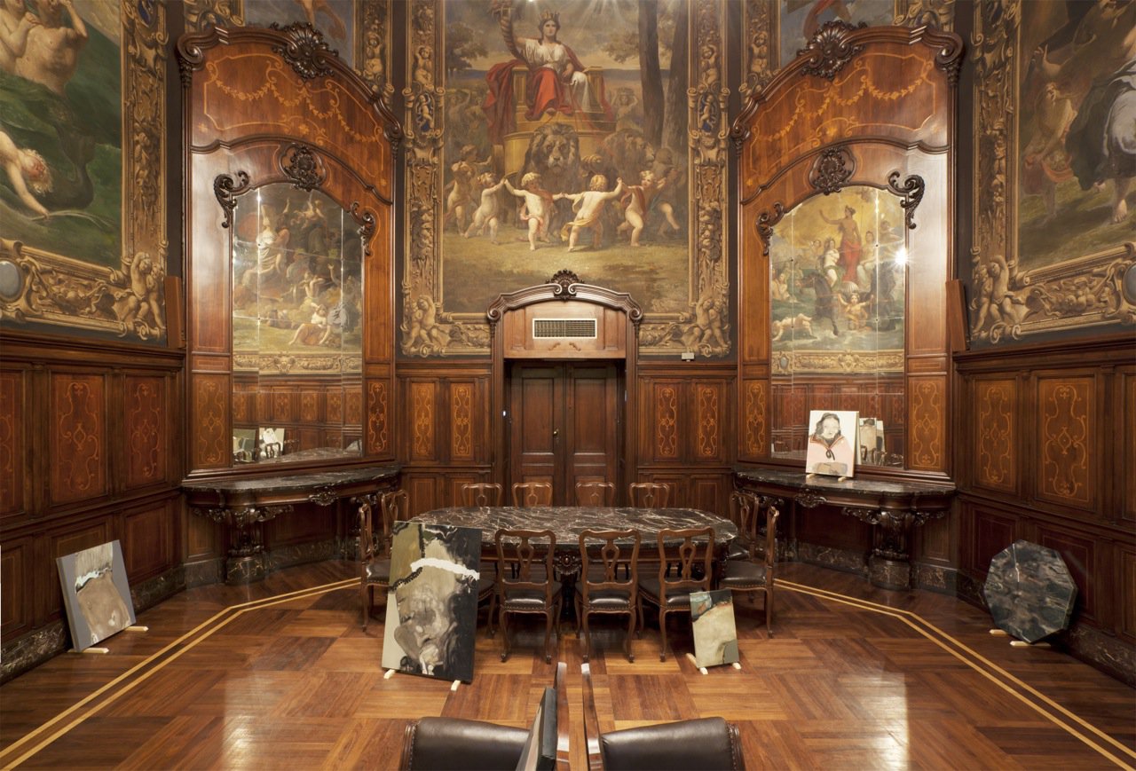 Guglielmo Castelli, Installation view, Asomatognosia, Sala Reale, Porta Nuova, Turin, 2017